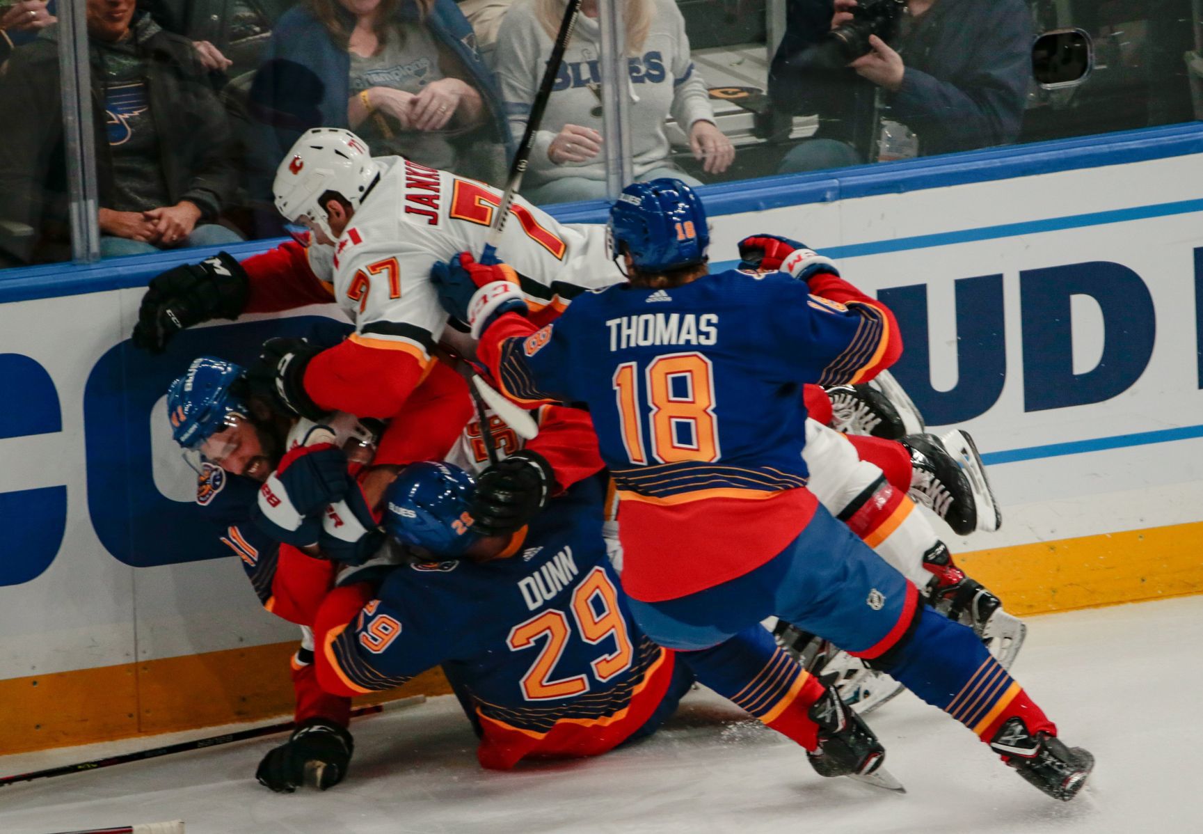Blues take on Calgary Flames at the Enterprise Center